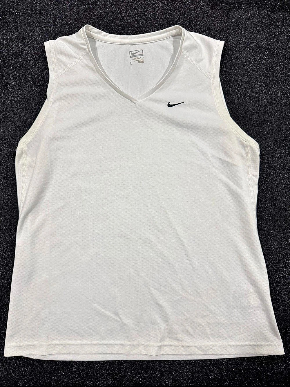 Nike women’s White V-Neck Athletic Jersey Size Large